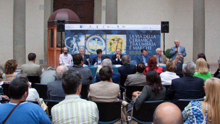 La via della ceramica tra Umbria e Marche